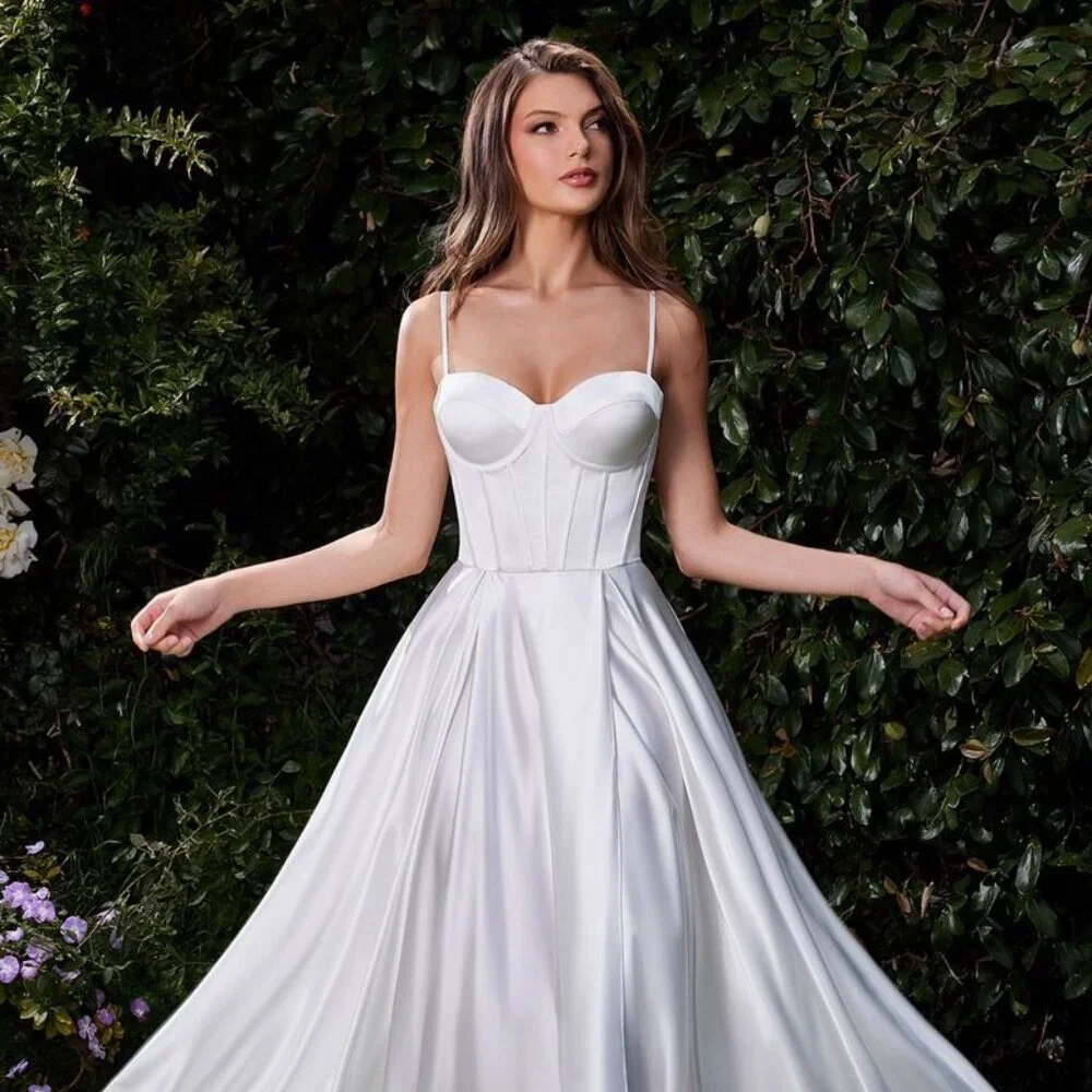 New A-Line Off White Wedding Dress w/ Sweetheart Neck & Boned Bodice CD337W